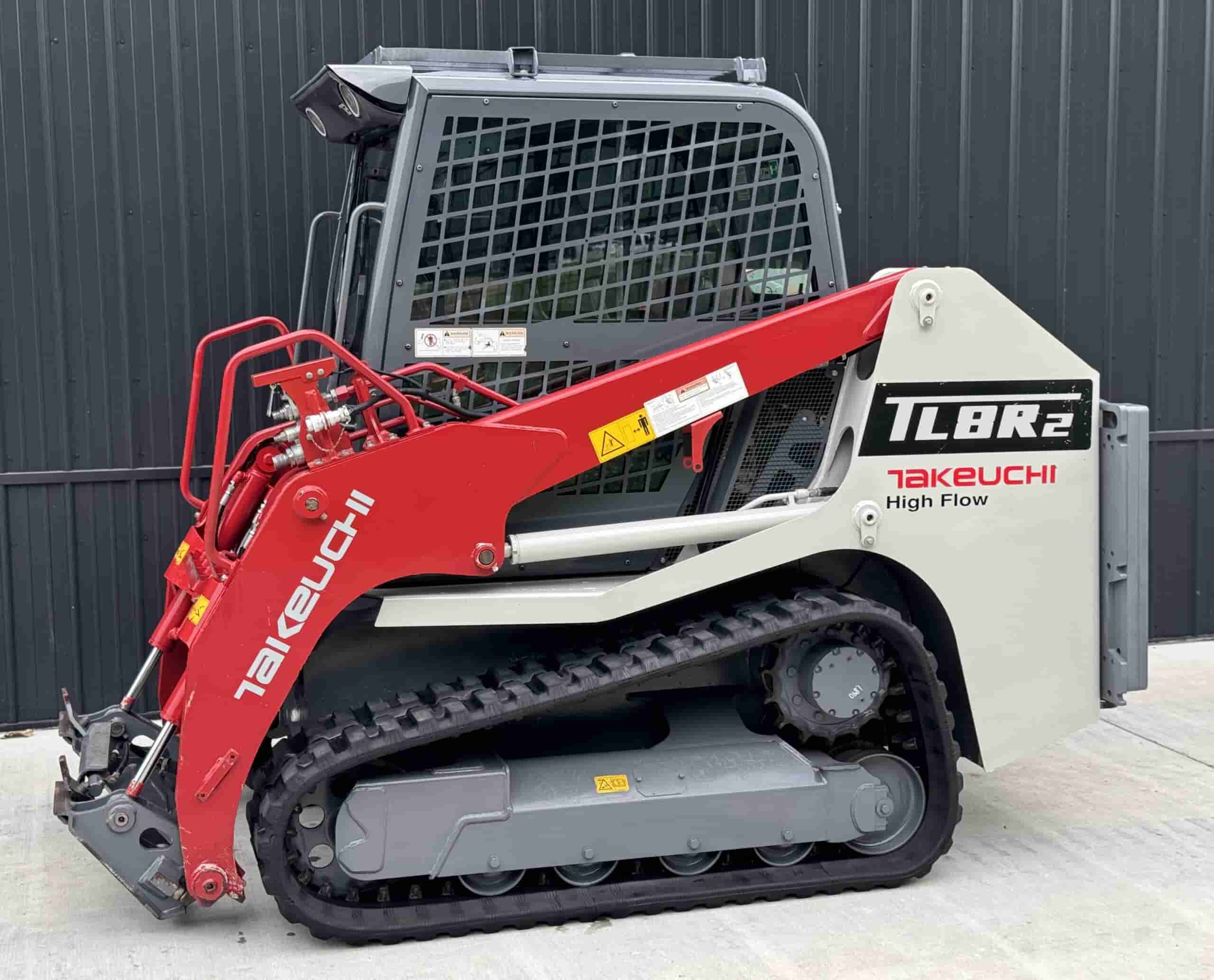 2021 TAKEUCHI TL8R2 HIGH FLOW
